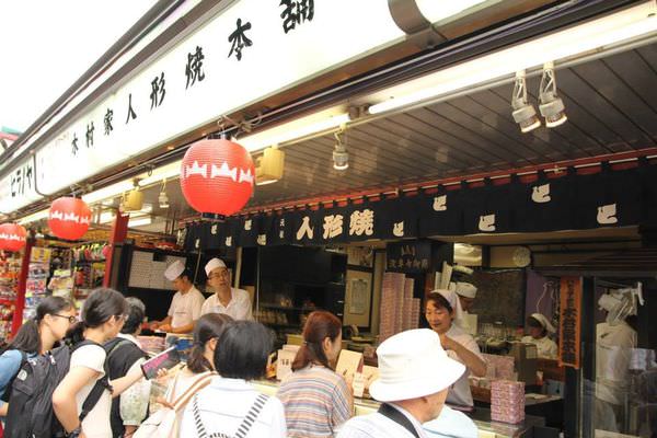 65900_662074787142236_444033338_n