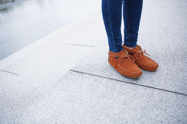 穿搭|冬日潮流LOOK 平價訂製的FM時尚美鞋♥ 可愛x個性風 兩款百搭秋冬美靴mix六套穿搭 - 第17張圖