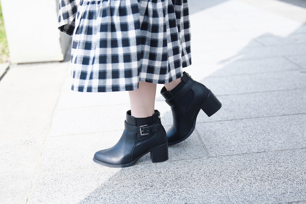 穿搭|冬日潮流LOOK 平價訂製的FM時尚美鞋♥ 可愛x個性風 兩款百搭秋冬美靴mix六套穿搭 - 第15張圖 IMG_2113
