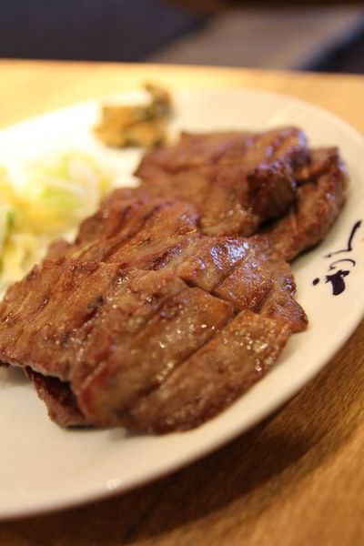 944229_662076367142078_1131003479_n